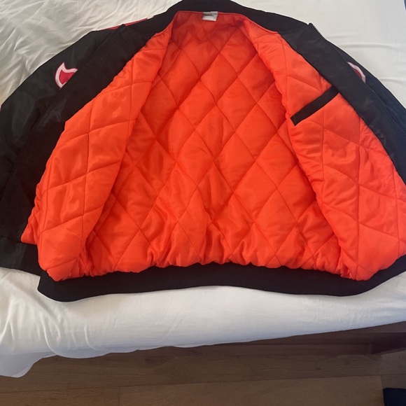 AKATSUKI Bomber Jacket (Naruto theme). - Picture 3 of 9